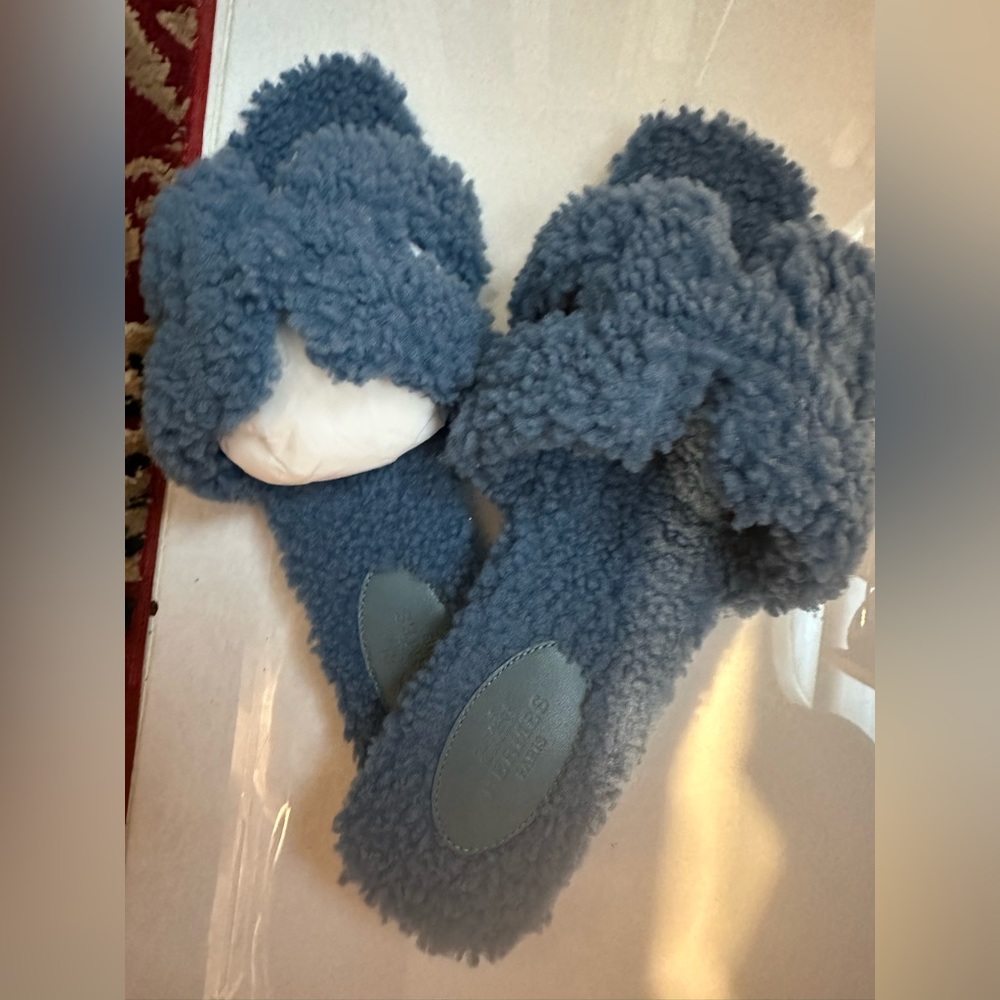 hermes women fur oran sandal